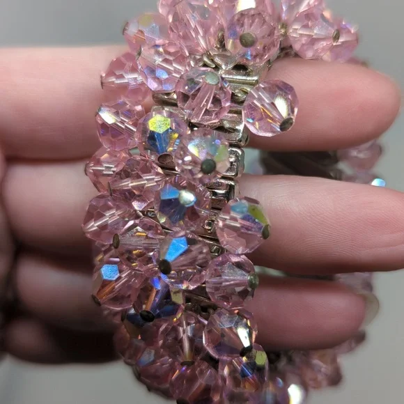 Vintage Pink Aurora Borealis Crystal Stretch Bracelet - Picture 12 of 12